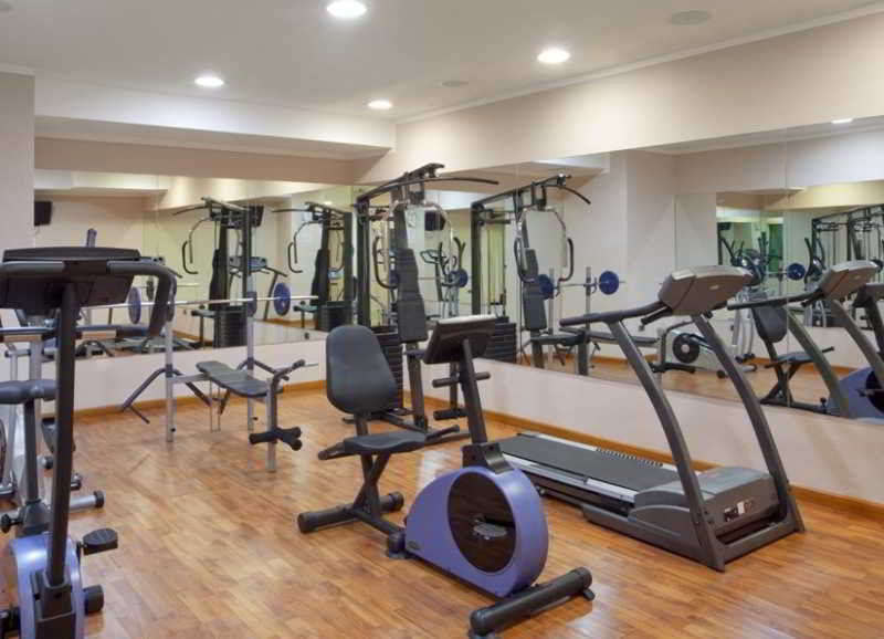 Holiday Inn Cagliari By Ihg מראה חיצוני תמונה